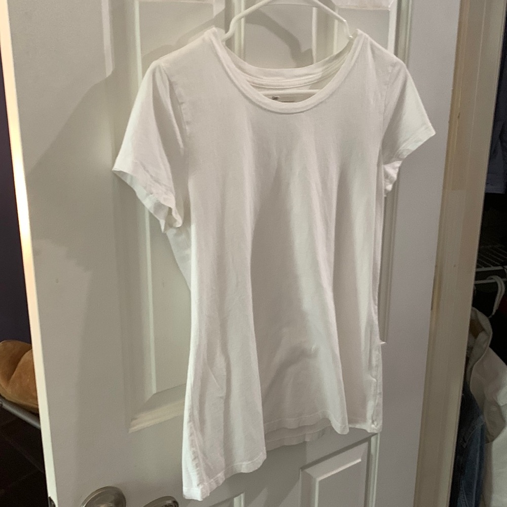 Womens size small gap shirt